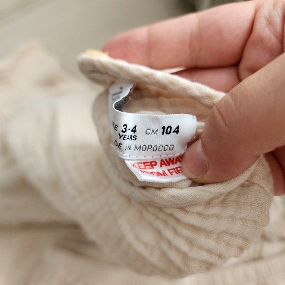 Girl's Gauzy Set - Picture 3 of 3